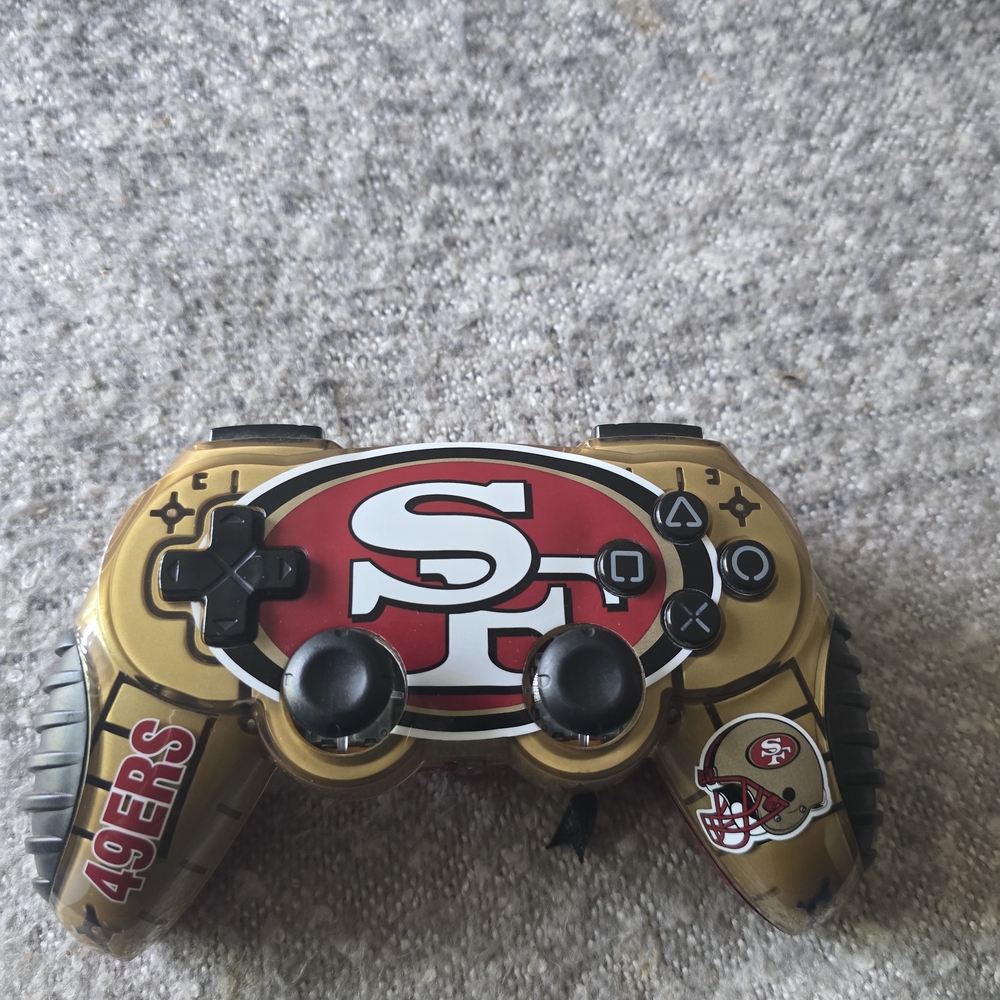 49ers Edition Gaming Controller - Gold and Black